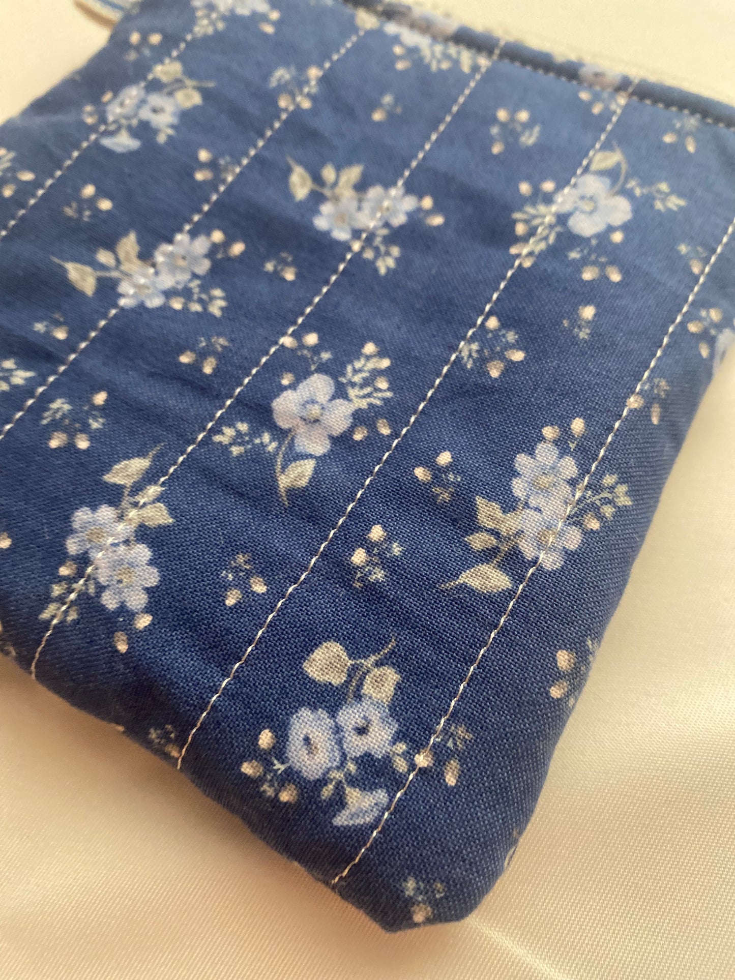 Vintage Floral Pouch