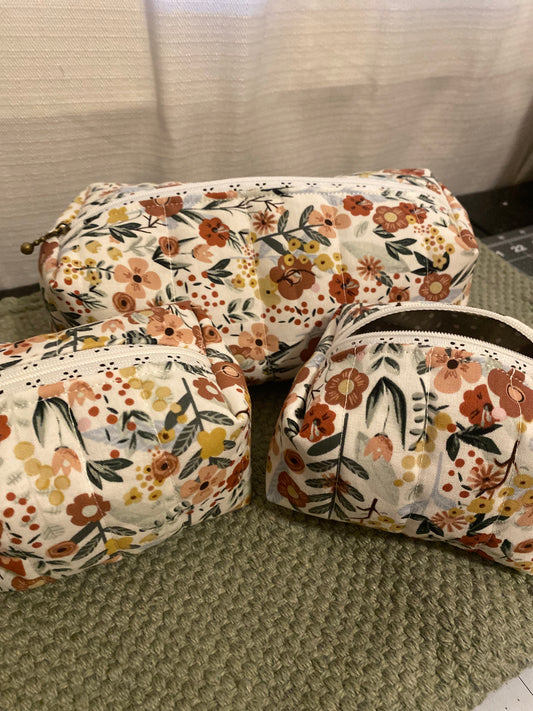 Moody Floral Quilted Pouch-Large