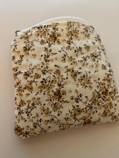 Ditsy Fall Floral Wallet Pouch