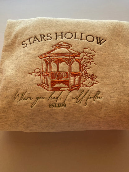 Stars Hollow Embroidered Crewneck