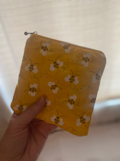 Honey Bees Pouch